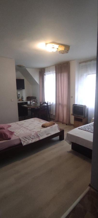 Apartment Ivaylo Varna Exterior photo